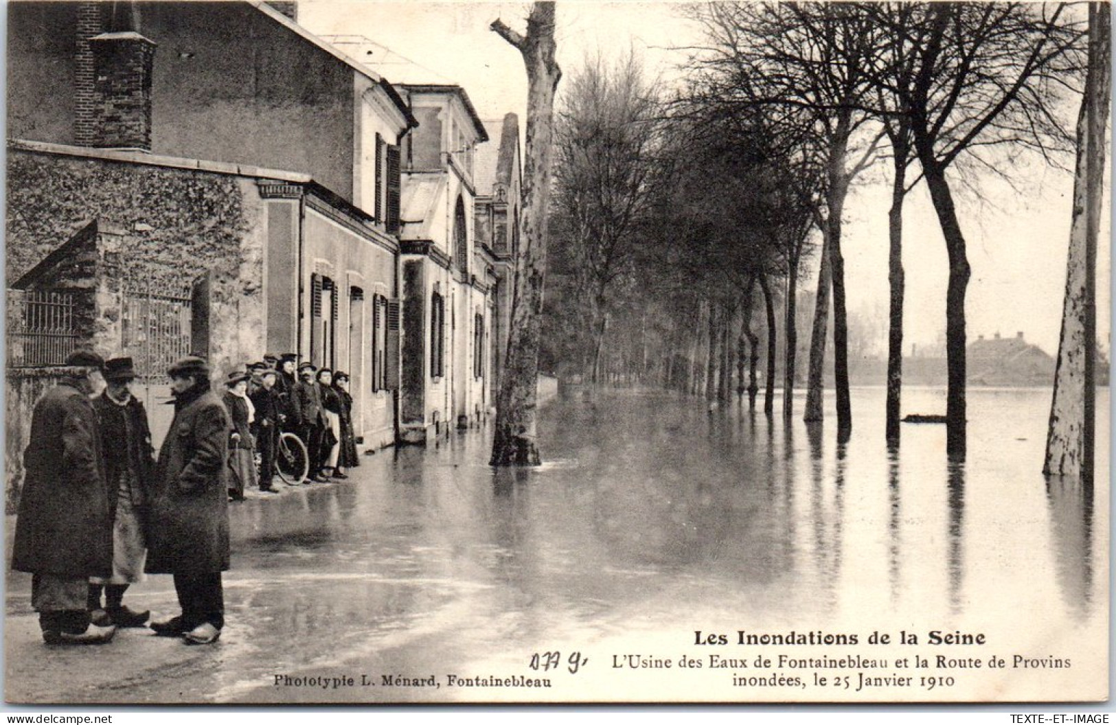 77 FONTAINEBLEAU - Usine Des Eaux Pendant La Crue De 1910. - Fontainebleau