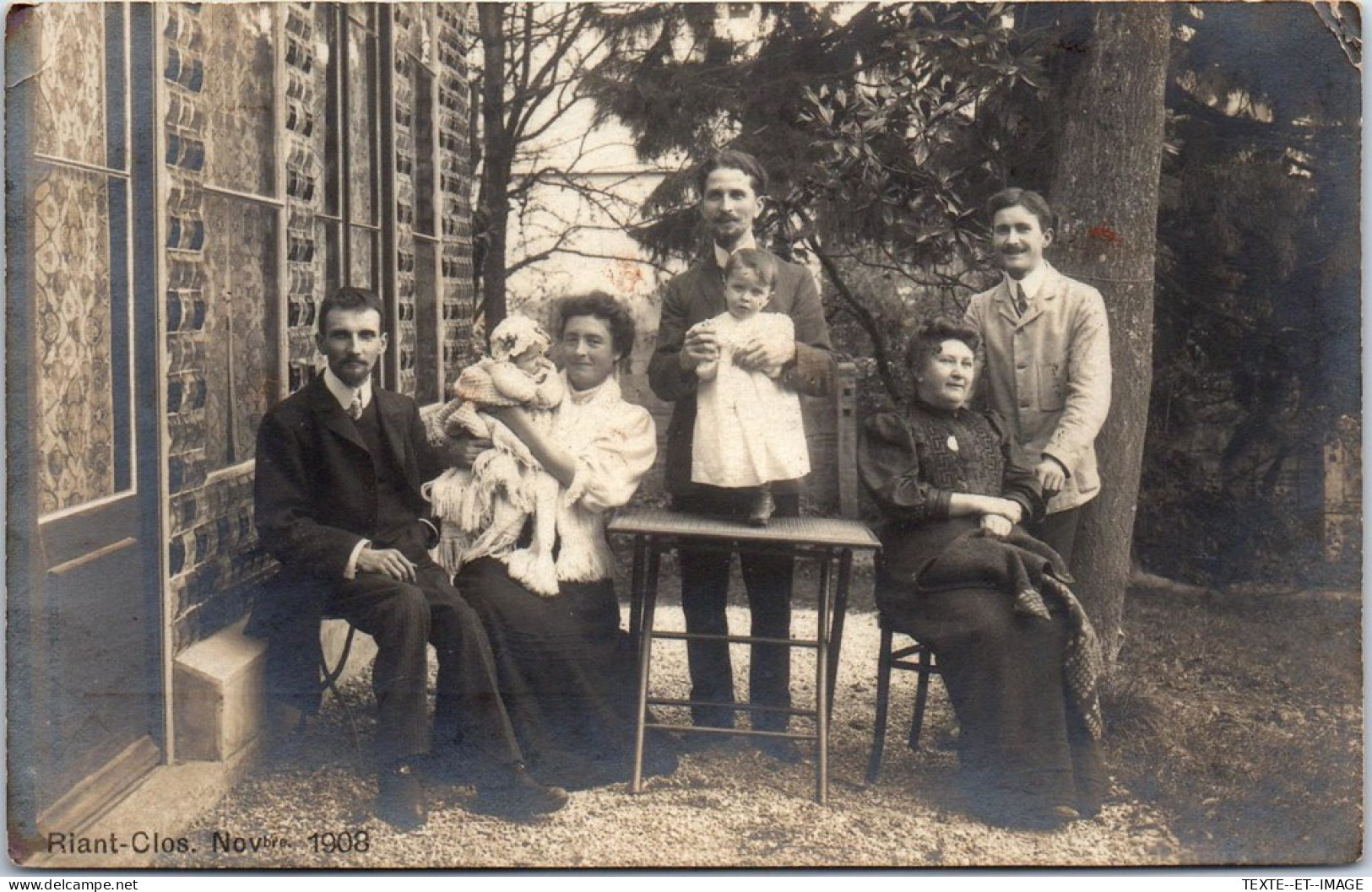 SUISSE - RIANT CLOS - CARTE PHOTO - Une Famille Nov 1908 - Otros & Sin Clasificación