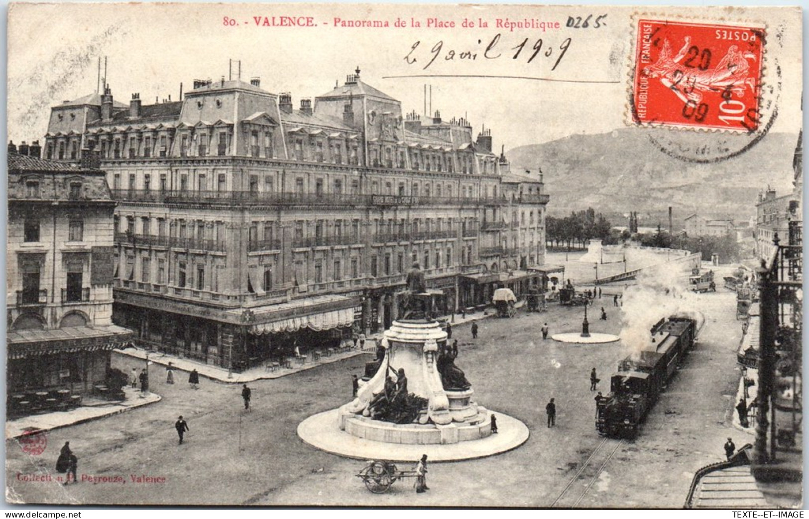 26 VALENCE - Panorama De Place De La Republique. - Valence