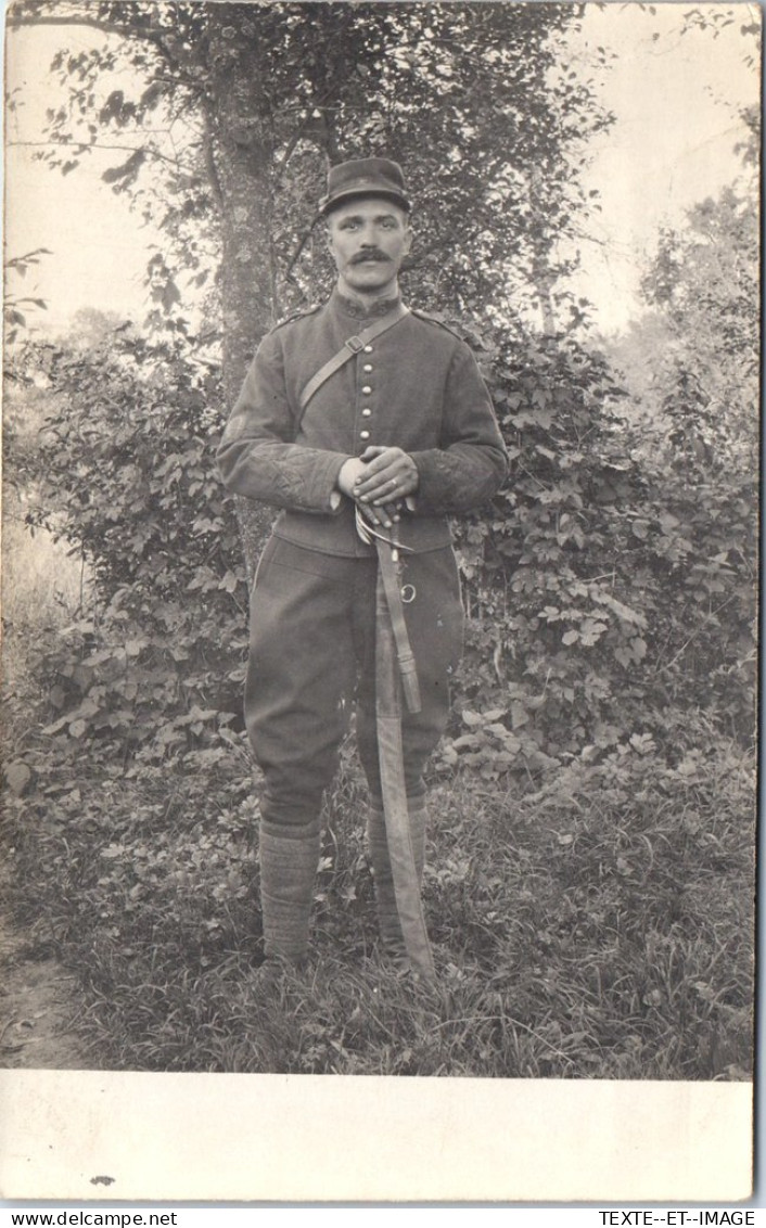 MILITARIA 14/18 - CARTE PHOTO - Soldat Avec Un Sabre - Oorlog 1914-18