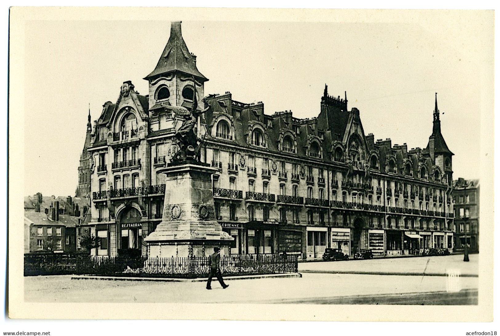 Mézières - Bâtiment Communal - Charleville