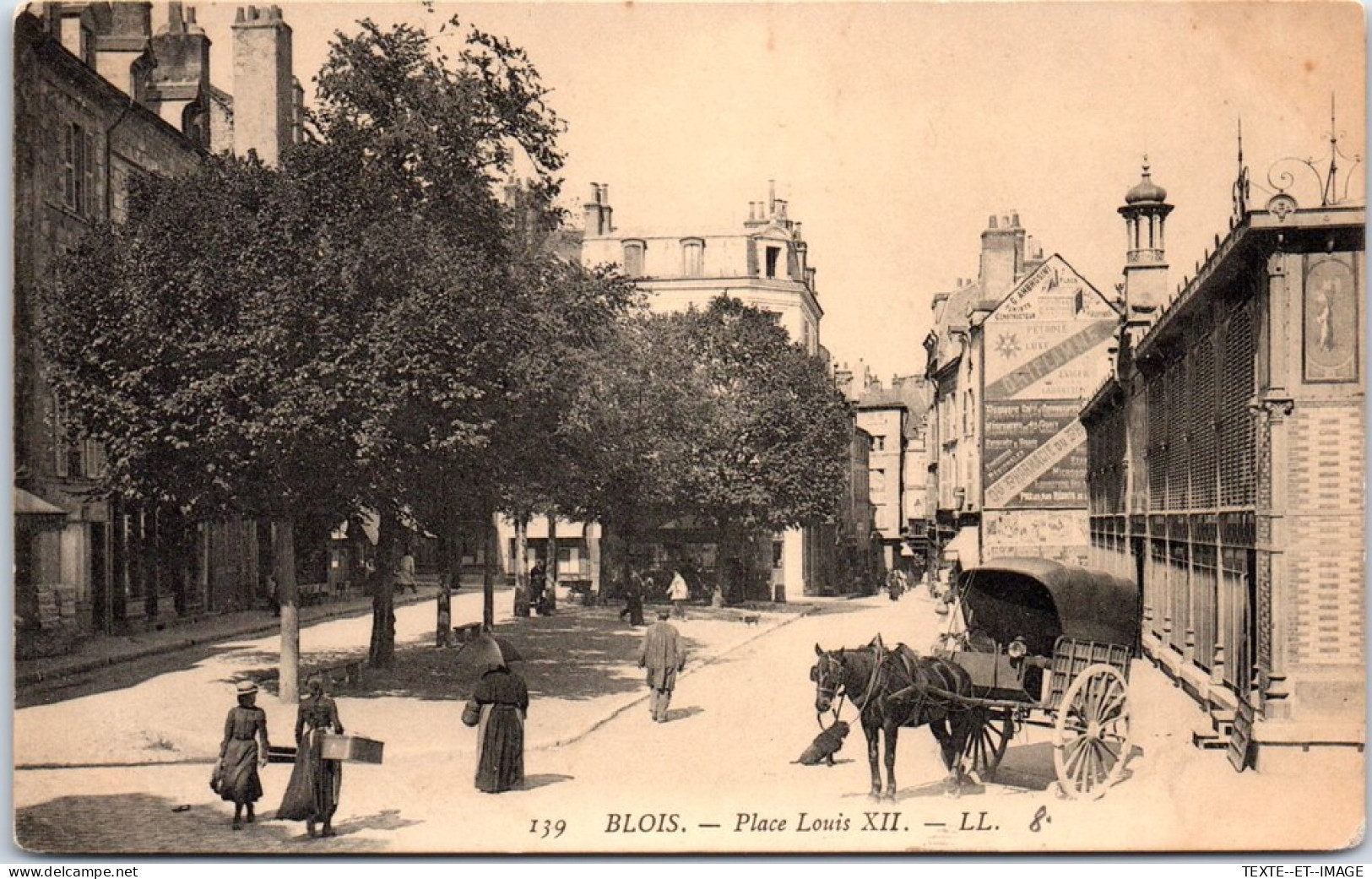 41 BLOIS - Vue De La Place Louis XII. - Blois