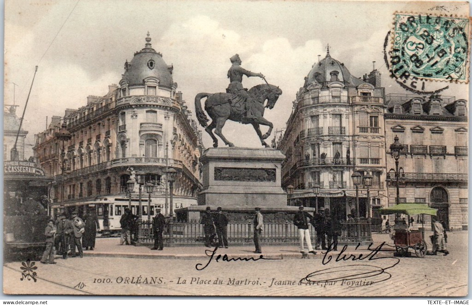 45 ORLEANS -  La Statue De J D'arc Sur La Place Du Martroi. - Orleans