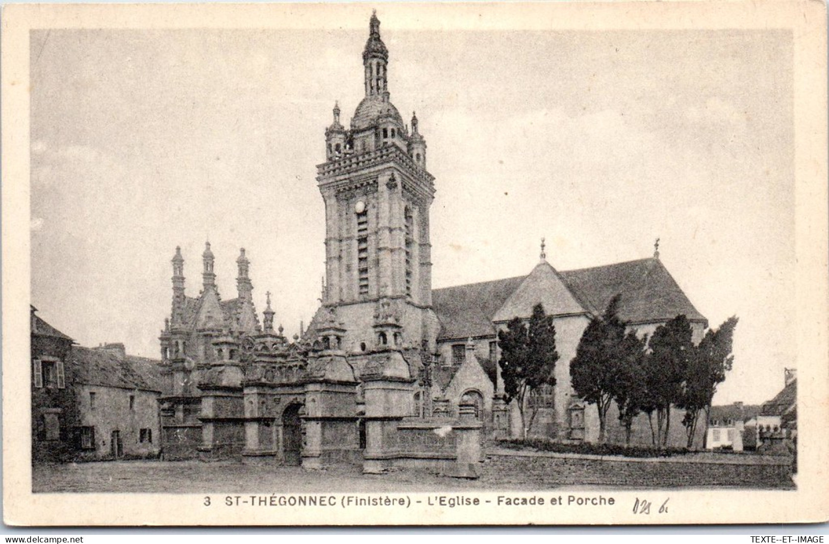 29 SAINT THEGONNEC - L'eglise, Facade Et Porche  - Autres & Non Classés