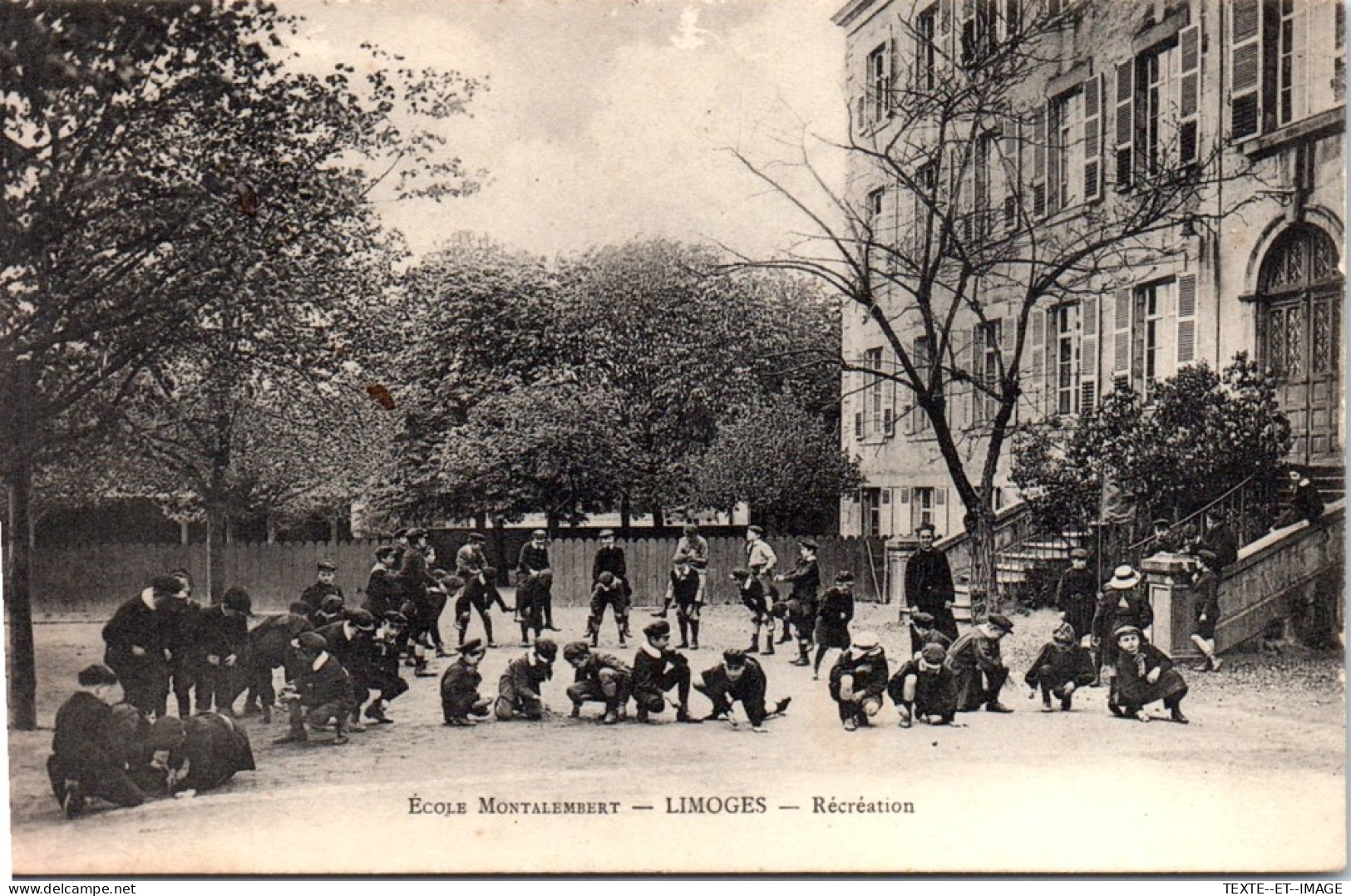 87 LIMOGES - Ecole Montalembert, Recreation  - Limoges