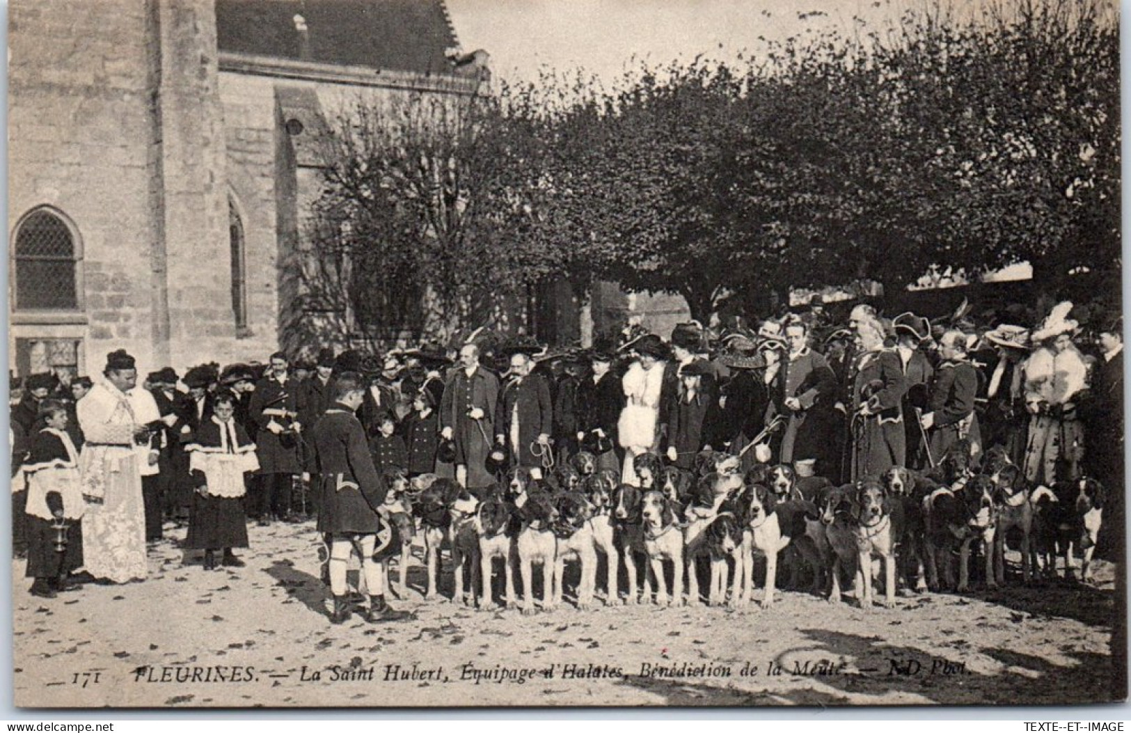 60 FLEURINES - La Saint Hubert, Benediction De La Meute  - Sonstige & Ohne Zuordnung