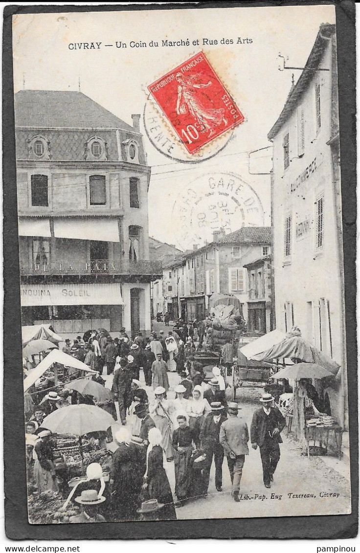 86 - CIVRAY - Coin Du Marché Et Rue Des Arts - Animée - Civray