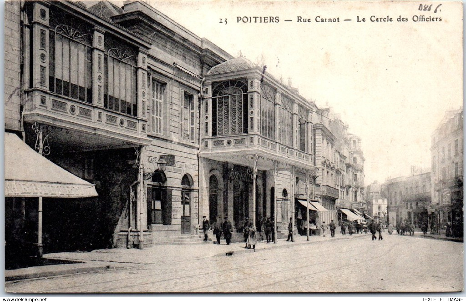 86 POITIERS - La Rue Carnot, Le Cercle Des Officiers  - Poitiers