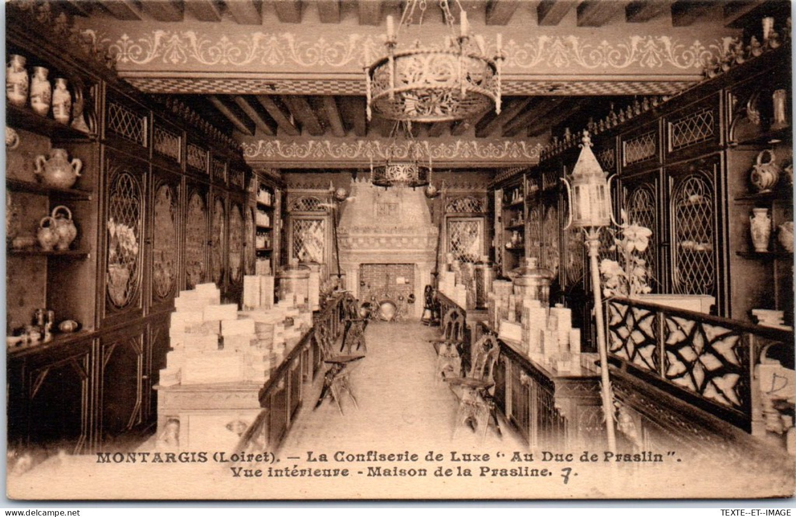 45 MONTARGIS - La Maison AU DUC DE PRASLIN  - Montargis