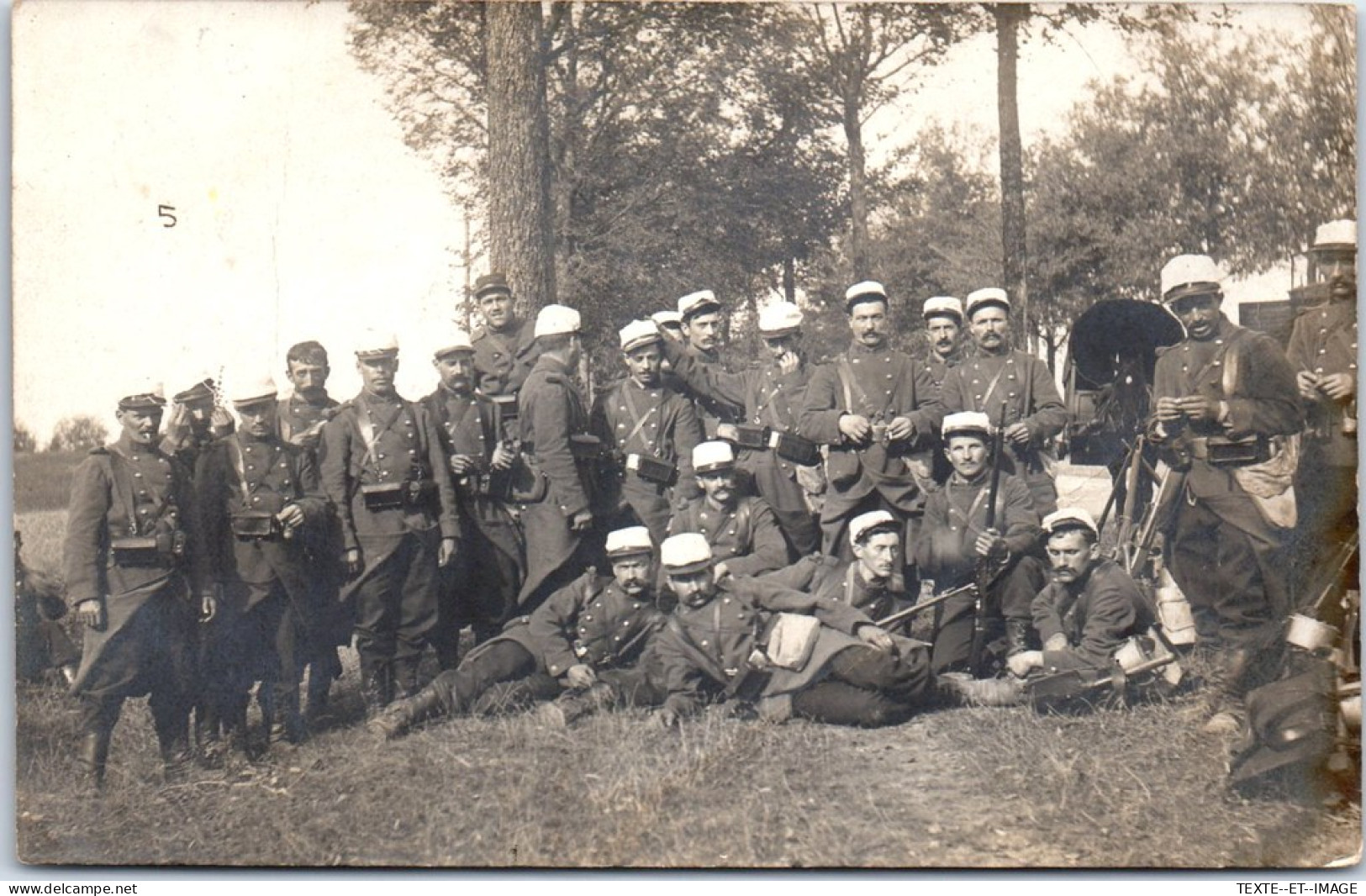 45 MONTARGIS - CARTE PHOTO - Soldats Du 82e En Manœuvre - Montargis