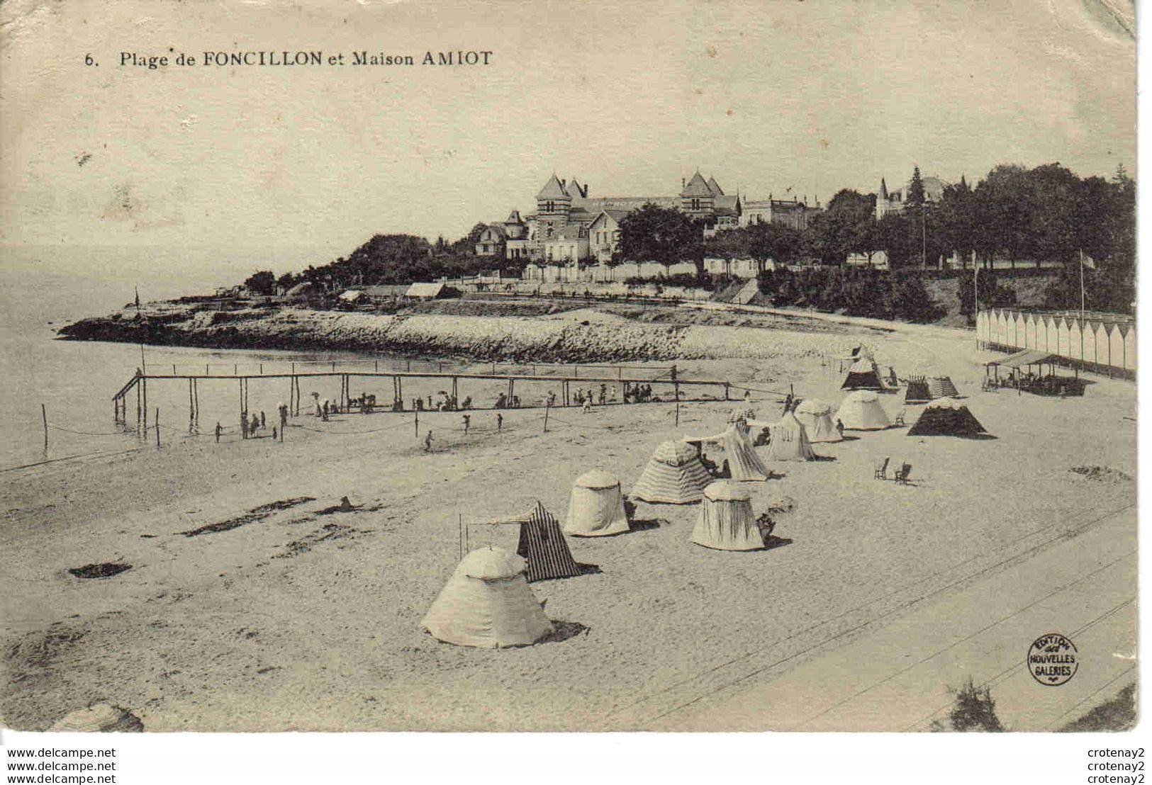 17 ROYAN N°6 La Plage De FONCILLON Cabines Et Maison AMIOT Hydrothérapie - Royan