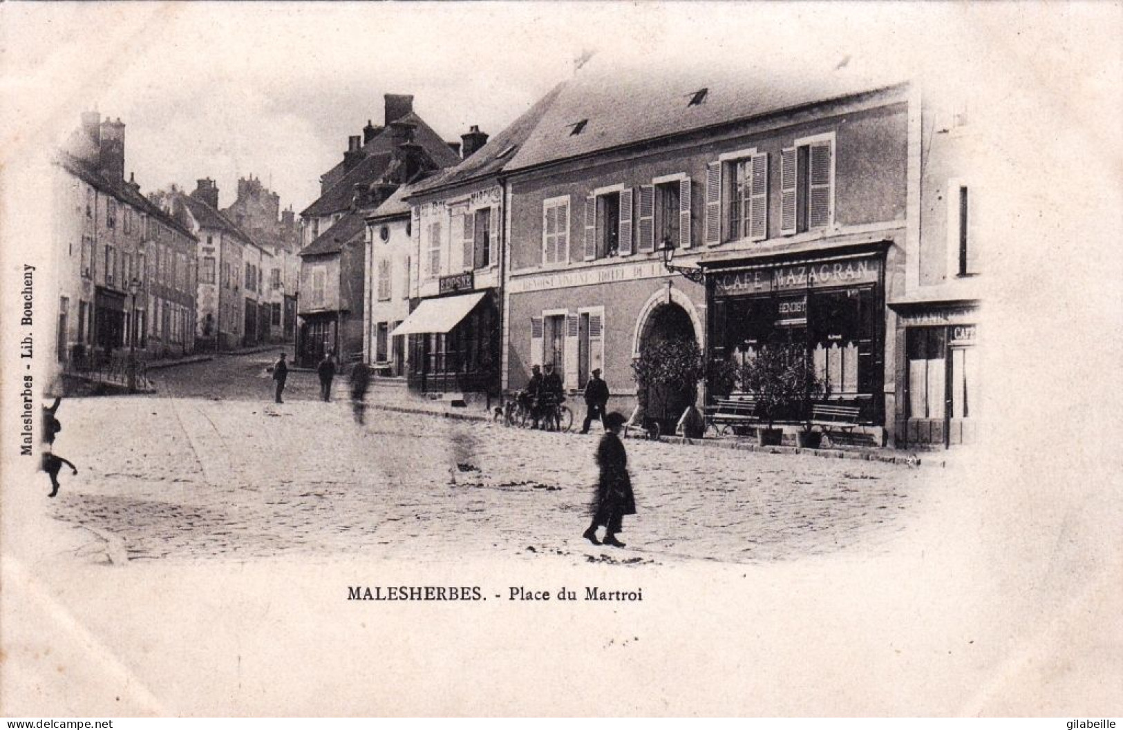 45 - Loiret - MALESHERBES - Place Du Martroi - Café Mazagran - Malesherbes