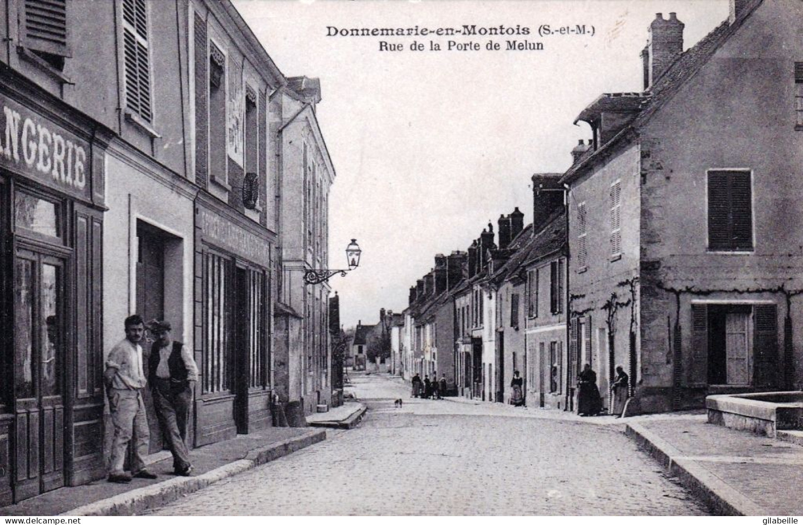 77 - Seine Et Marne - DONNEMARIE En MONTOIS - Rue De La Porte De Melun - Donnemarie Dontilly