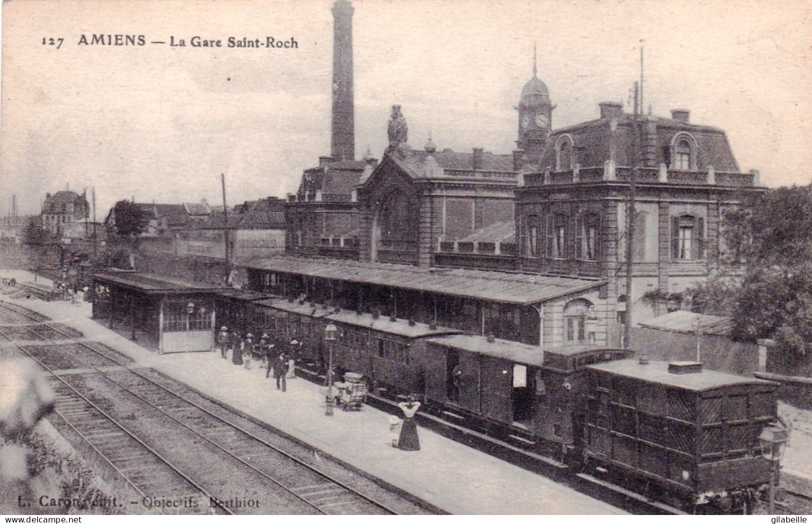 80 - Somme - AMIENS - La Gare Saint Roch ( Train En Gare ) - Amiens