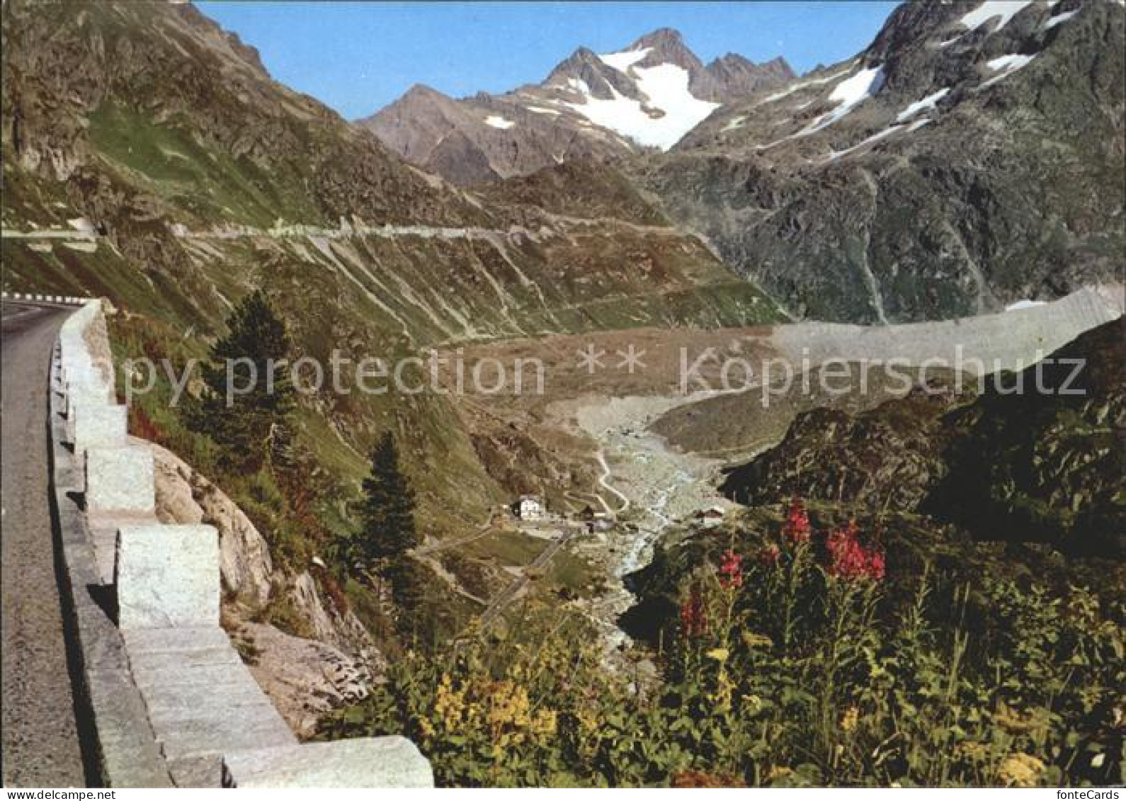 11885906 Sustenpass Passhoehe Mit Urnerberge Und Hotel Steingletscher Sustenpass - Autres & Non Classés