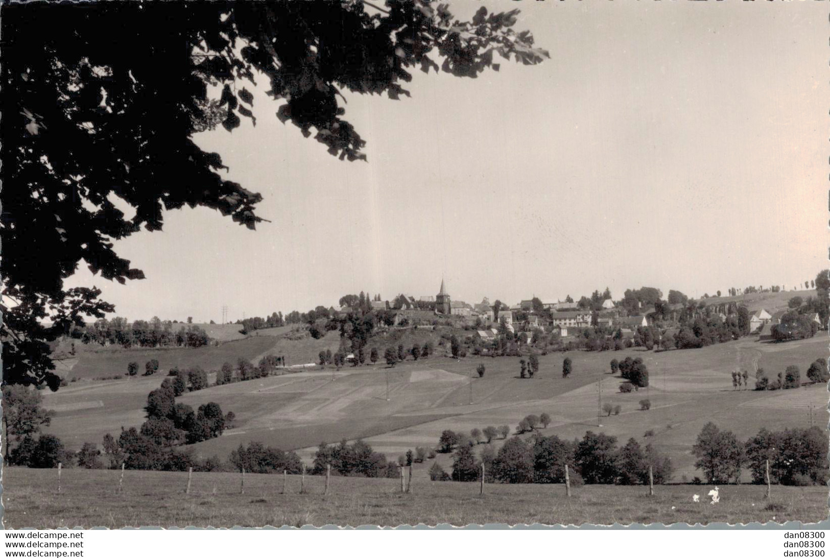 63 LAQUEUILLE VUE GENERALE CPSM - Sonstige & Ohne Zuordnung