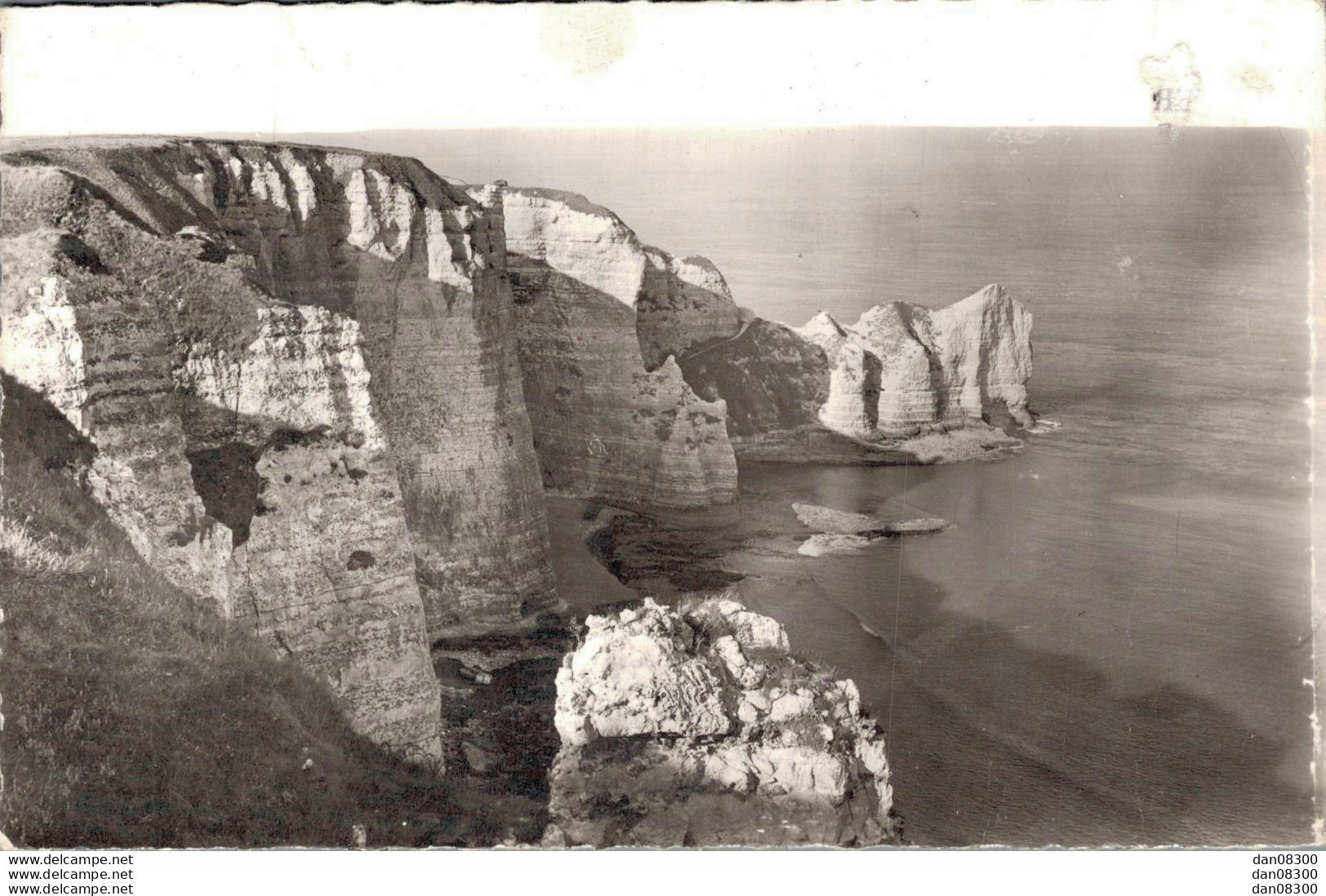 76 ETRETAT LES FALAISES CPSM - Etretat