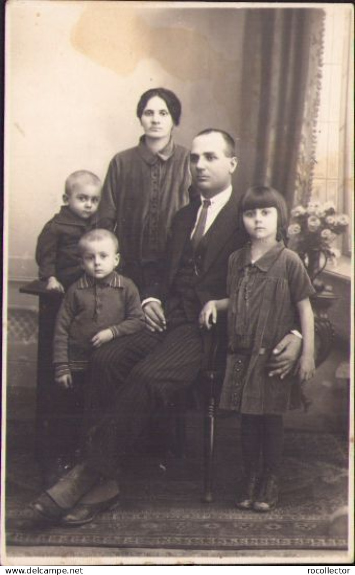 Fotografie Studio Gross, București P1260 - Anonymous Persons