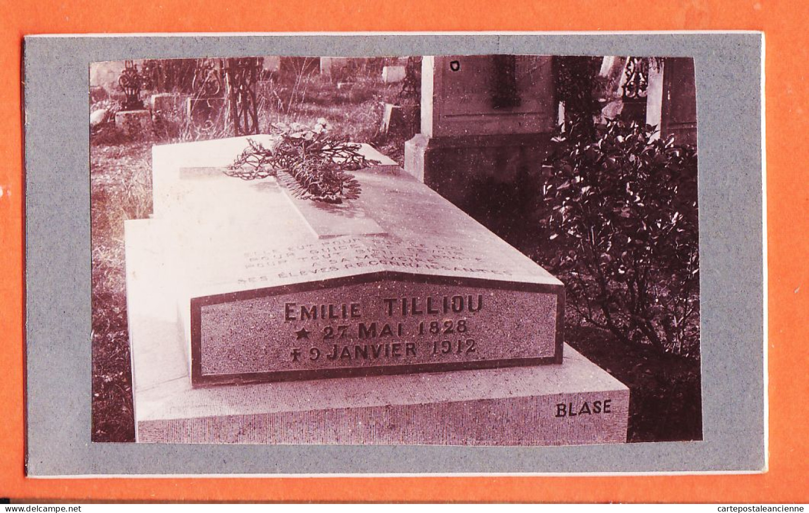 31191 / Photographie CDV Emilie TILLIOU 27 Mai 1828-9 Janvier 1912 Mémoire Ses élèves Reconnaissants Tombe BLASE  - Personas Identificadas