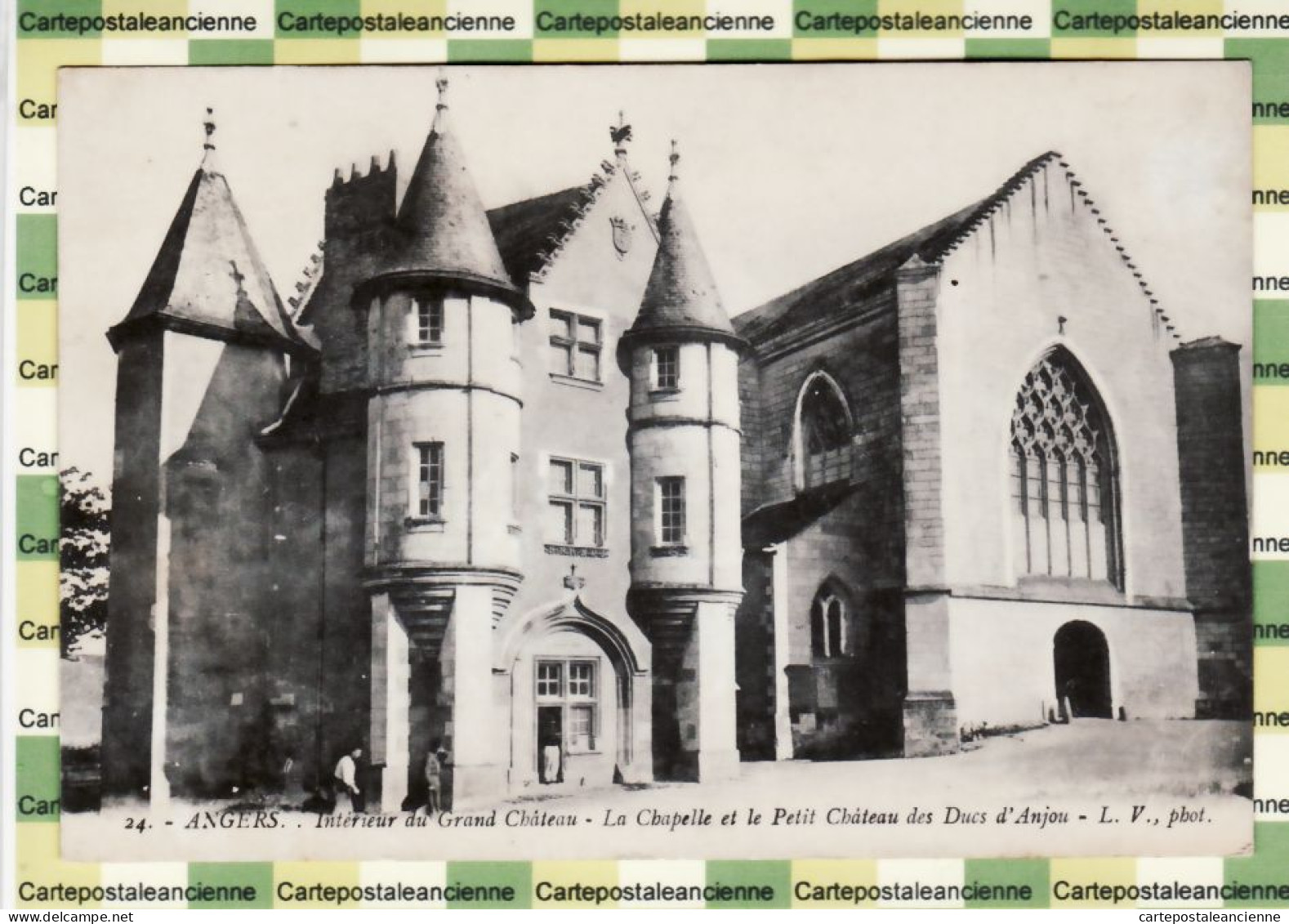 31364 / ANGERS 49-Maine Loire Intérieur Grand Chateau  Chapelle Du Duc D' ANJOU 1910s L-V 24 - Angers