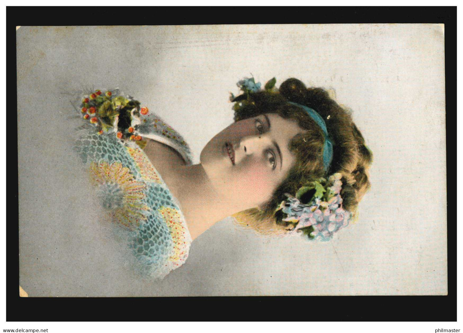 Mode-AK Frau Mit Blauem Stirnband Und Blumen Im Haar, STEINMÜHLE 3.12.1913 - Fashion