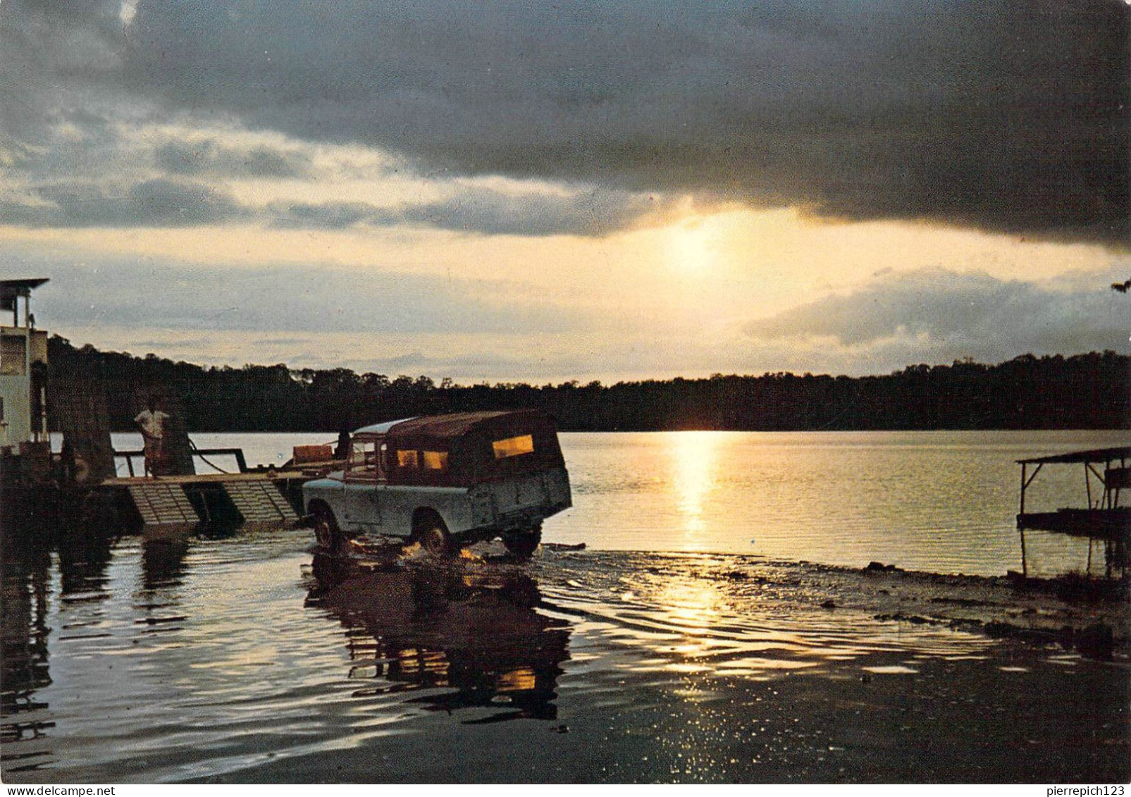 Mayumba - Soleil Levant Sur La Lagune - Gabon
