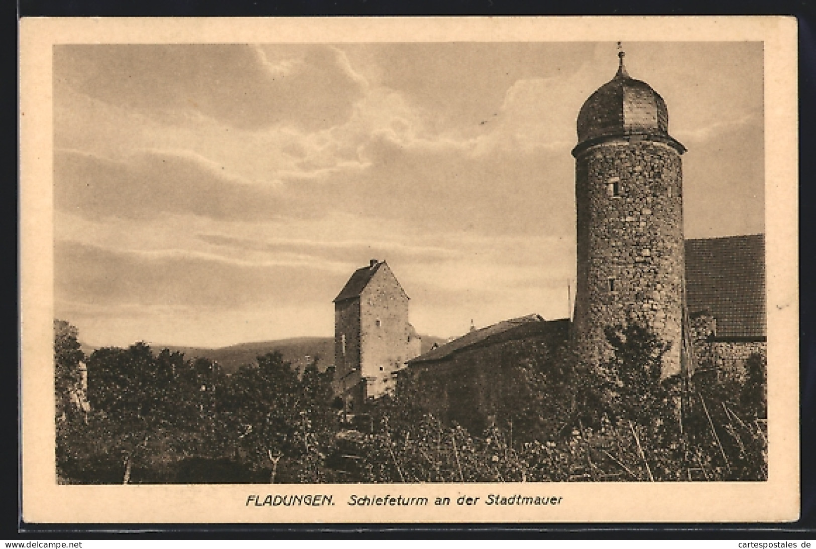 AK Fladungen, Schiefeturm An Der Stadtmauer  - Autres & Non Classés