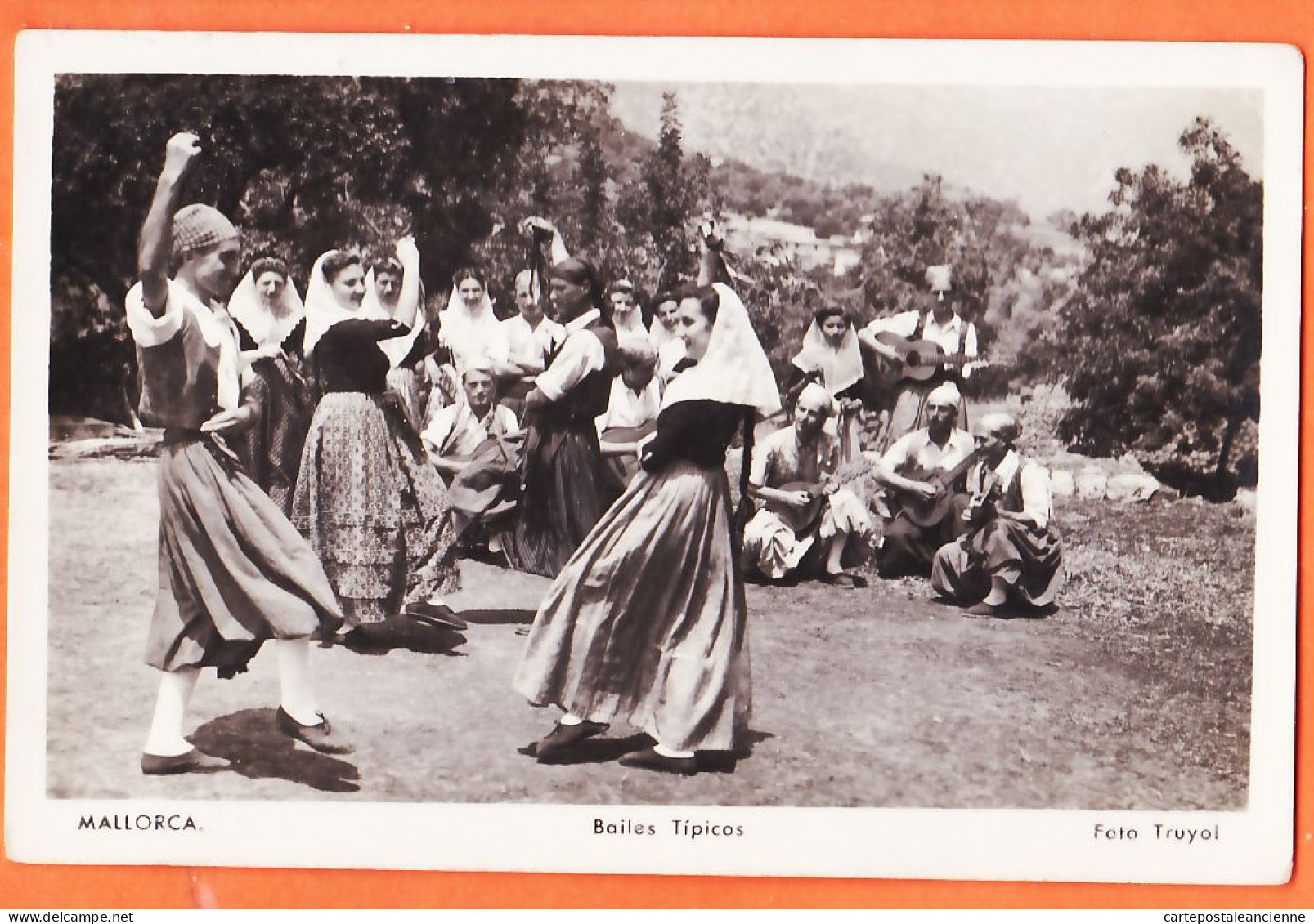 31804 / MALLORCA Bailes Tipicos MAJORQUE Baléares Danses Typiques 1950s Photo-Bromure TRUYOL  - Mallorca