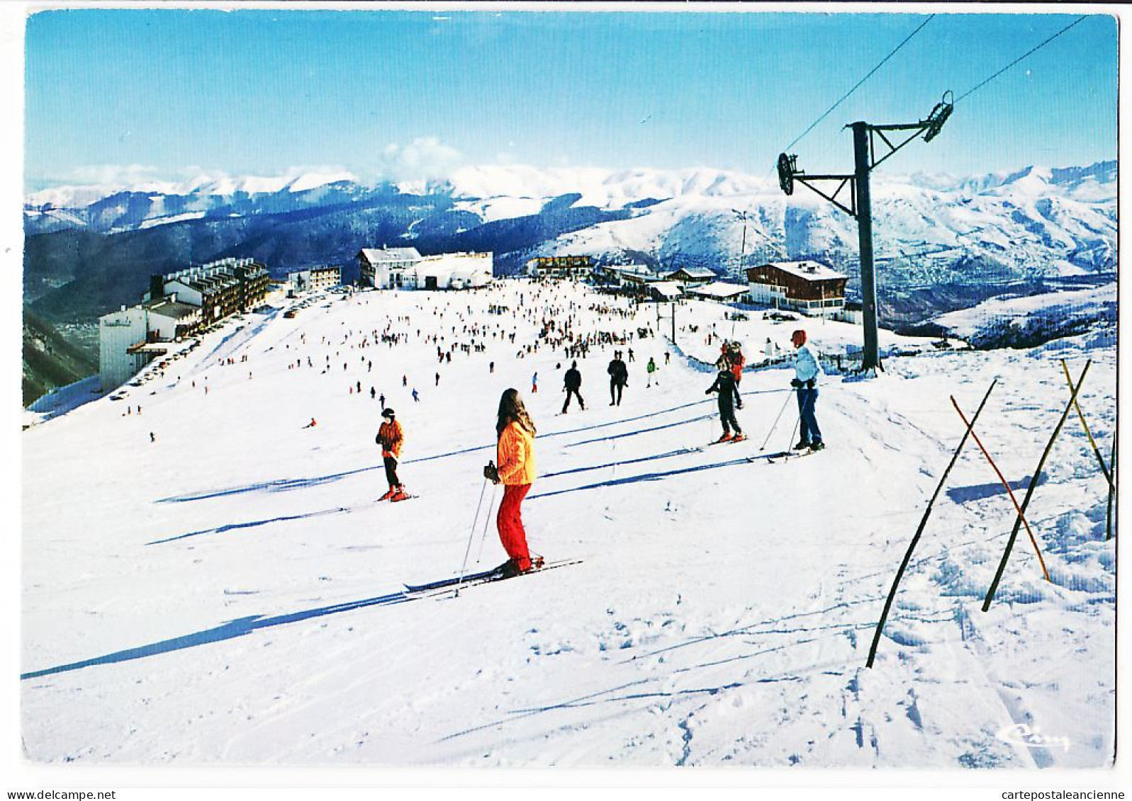 31908 / SAINT-LARY 65-Haute Pyrénées PLA-ADET Vue Generale Station Ski Hiver Pistes Télésiège-Editions COMBIER - Autres & Non Classés