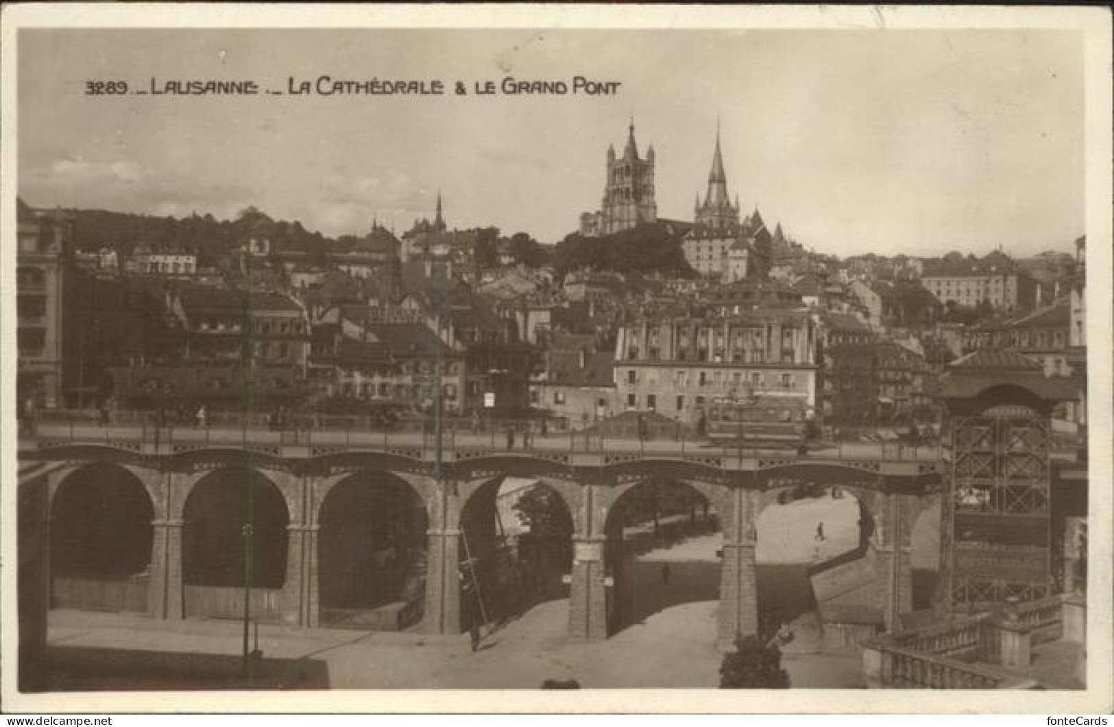 11306323 Lausanne VD Le Grand Pont Et La Cathedrale Lausanne - Autres & Non Classés