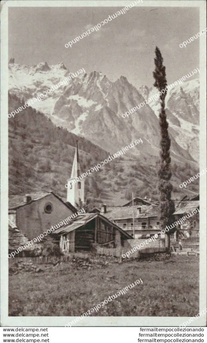 Ab772 Cartolina Courmayeur Villagio Di Entreves Provincia Di Aosta - Aosta