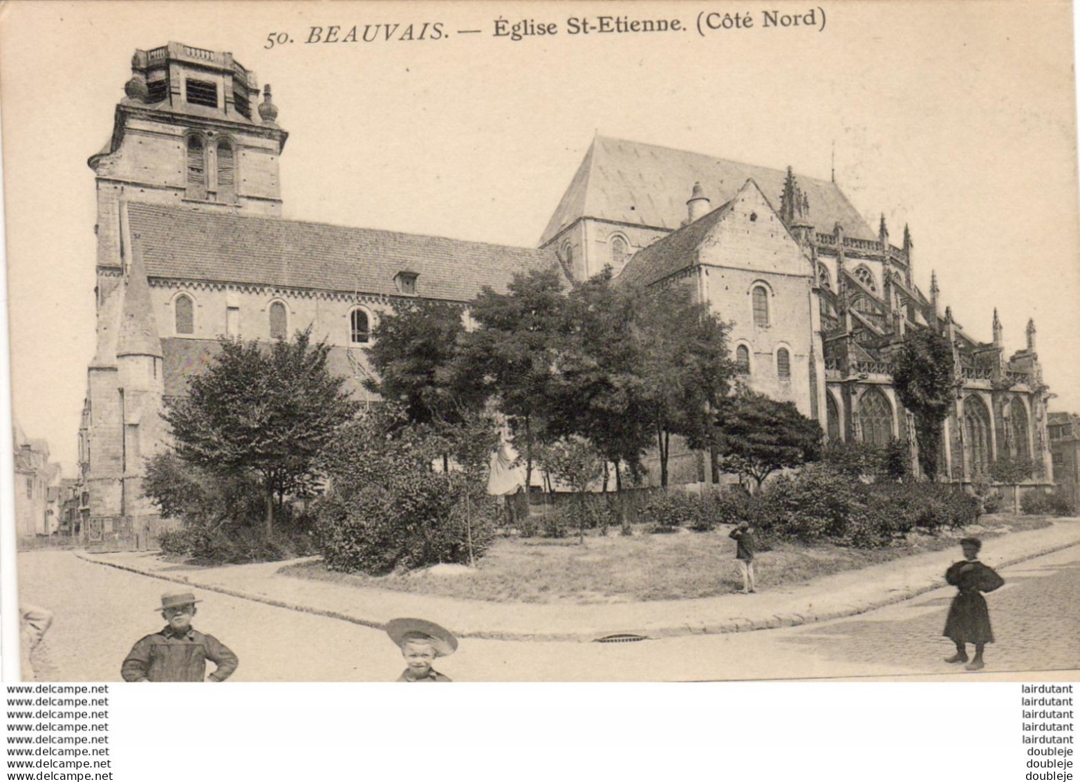 D60  BEAUVAIS  Eglise St' Etienne ( Côté Nord )  ..... - Beauvais