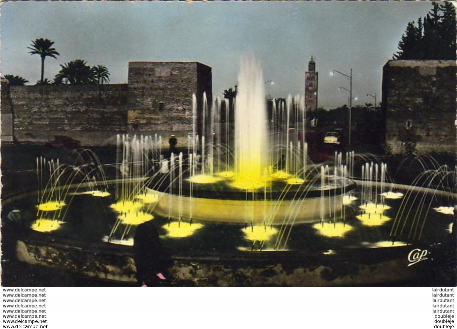 MAROC  MARRAKECH  La Fontaine Lumineuse De Bab Jdida  ..... - Marrakesh