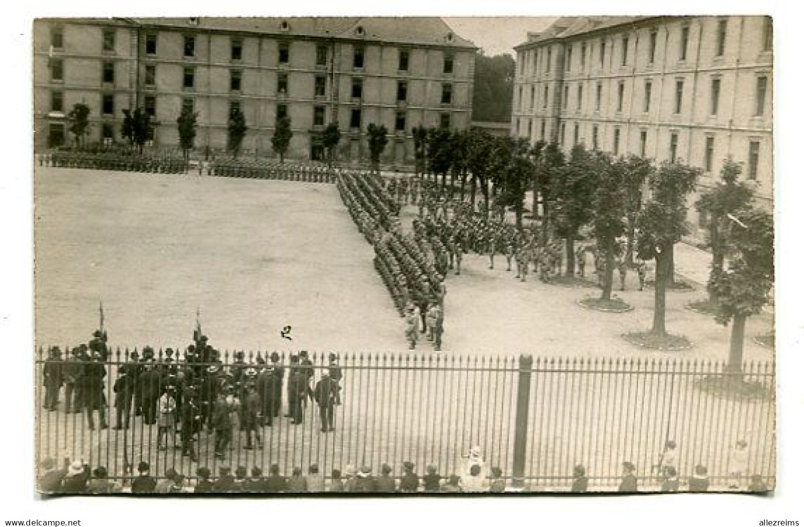 Carte Photo 54 : NANCY Caserne Remise Fourragère 8 Juillet 1925   A    VOIR  !!!!!! - Nancy