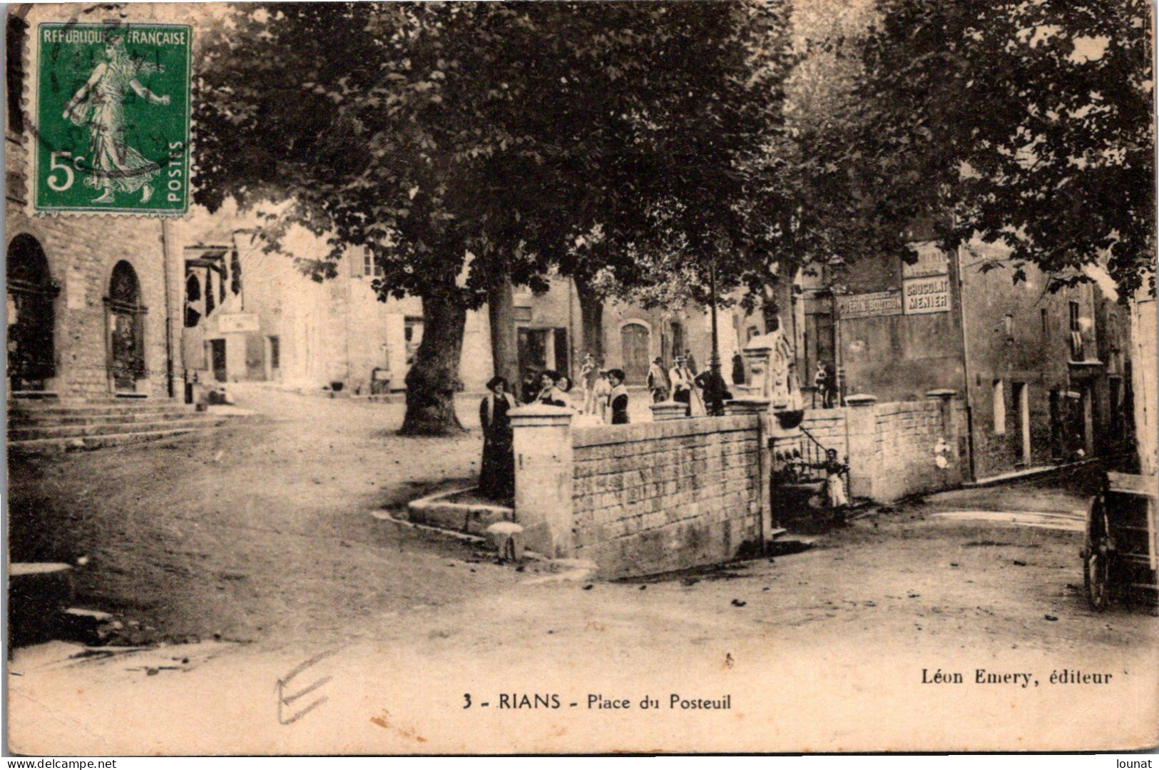 83 RIANS - Place De Posteuil (état: Pli) - Rians