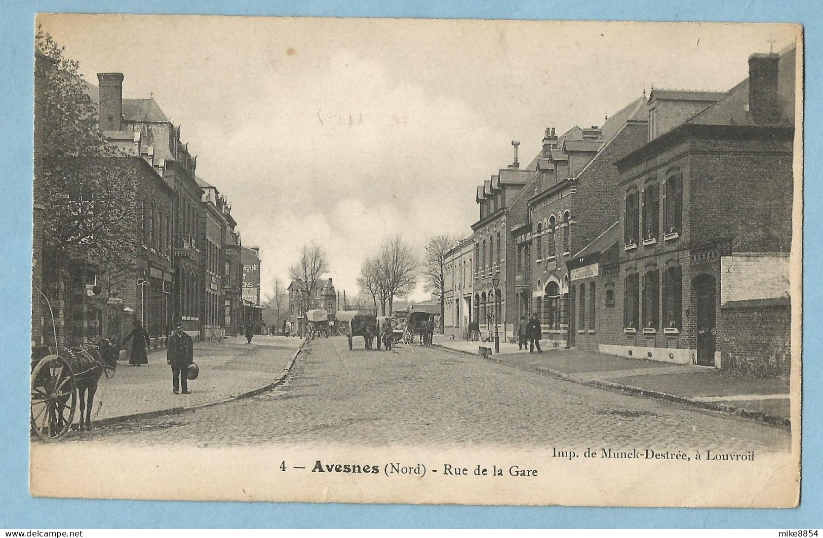 A053  CPA   AVESNES  (Nord)  Rue De La Gare   +++++++ - Avesnes Sur Helpe