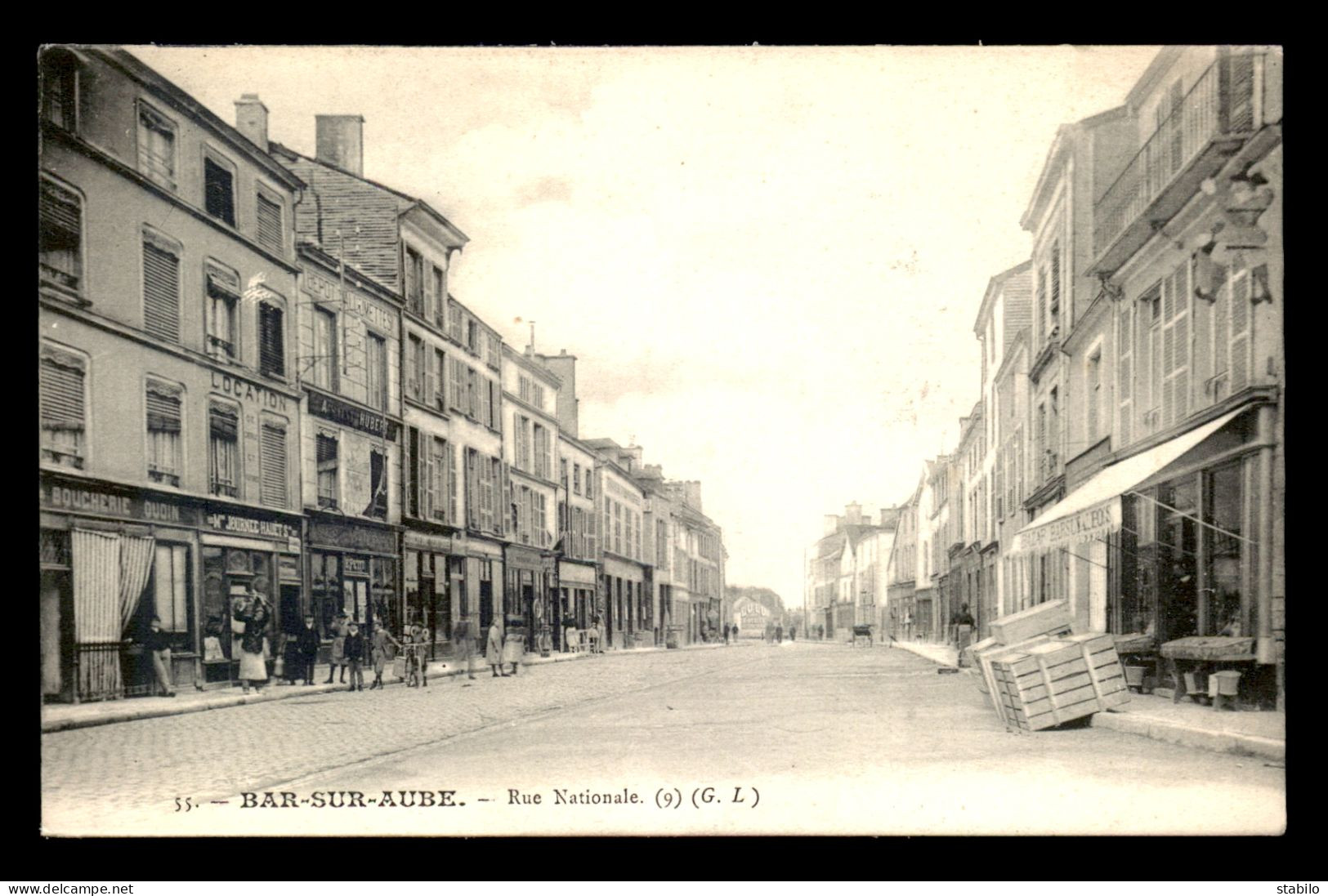 10 - BAR-SUR-AUBE - RUE NATIONALE - Bar-sur-Aube