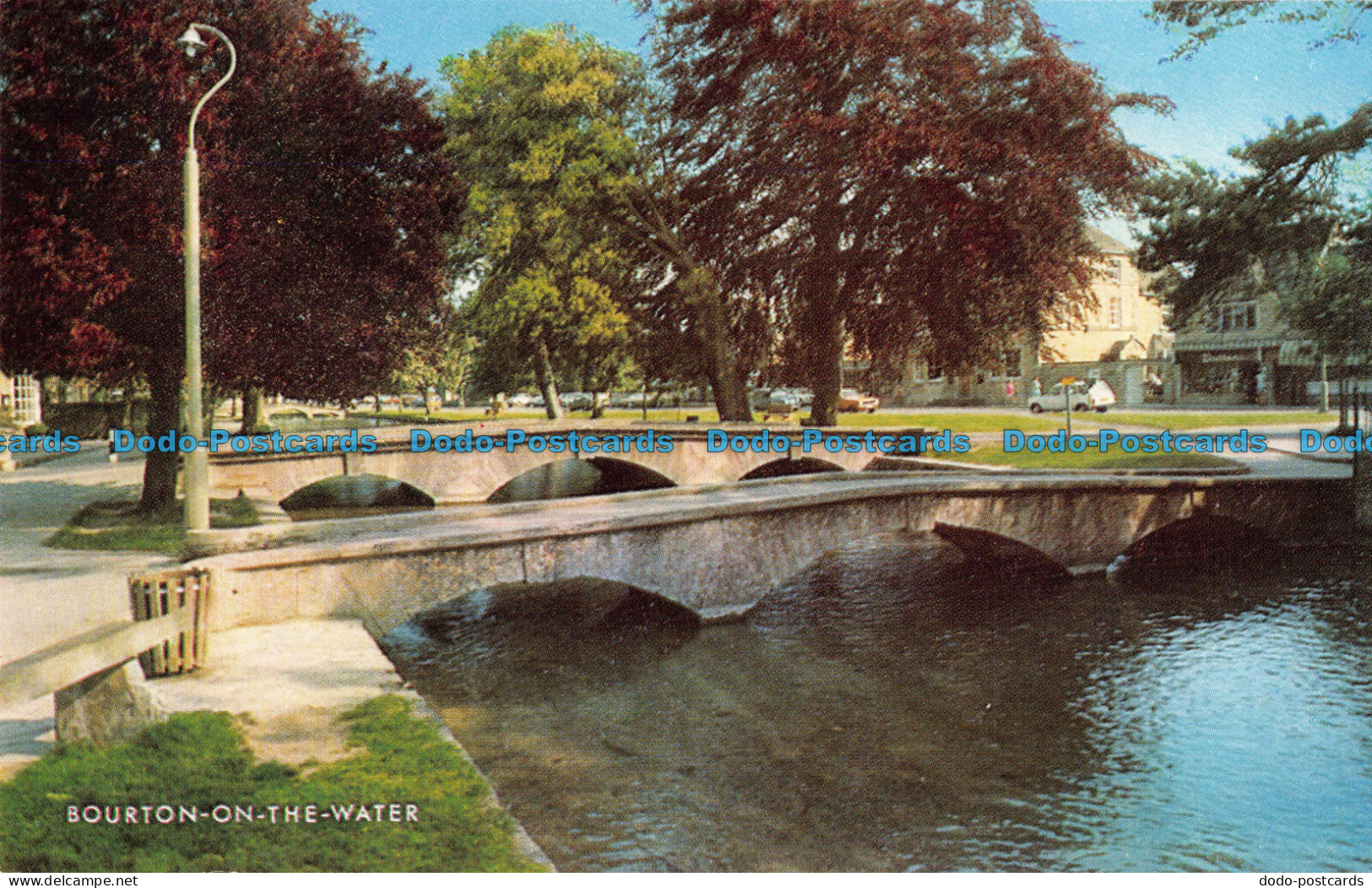 R094563 Bourton On The Water. Salmon - World