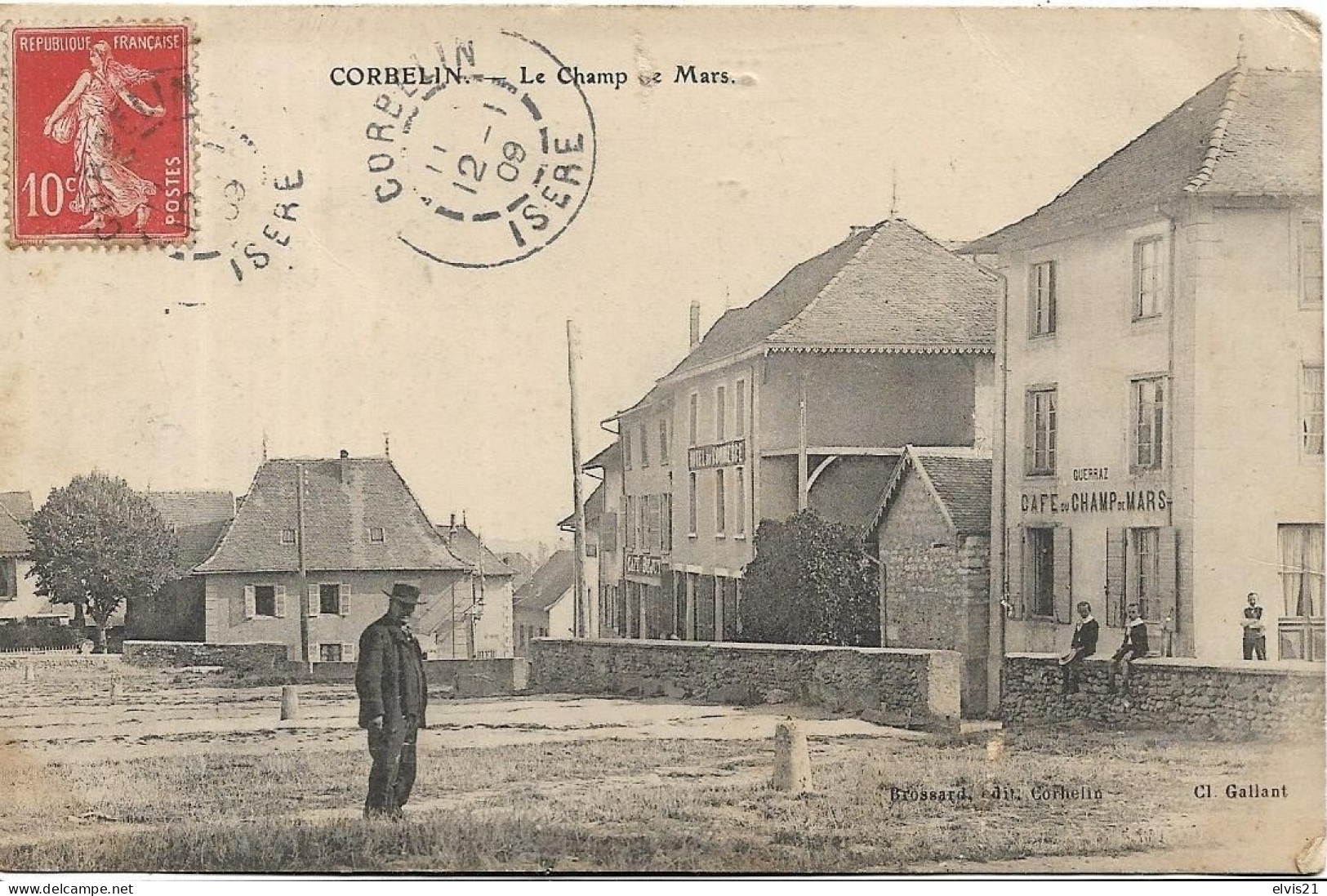 CORBELIN Le Champ De Mars - Corbelin