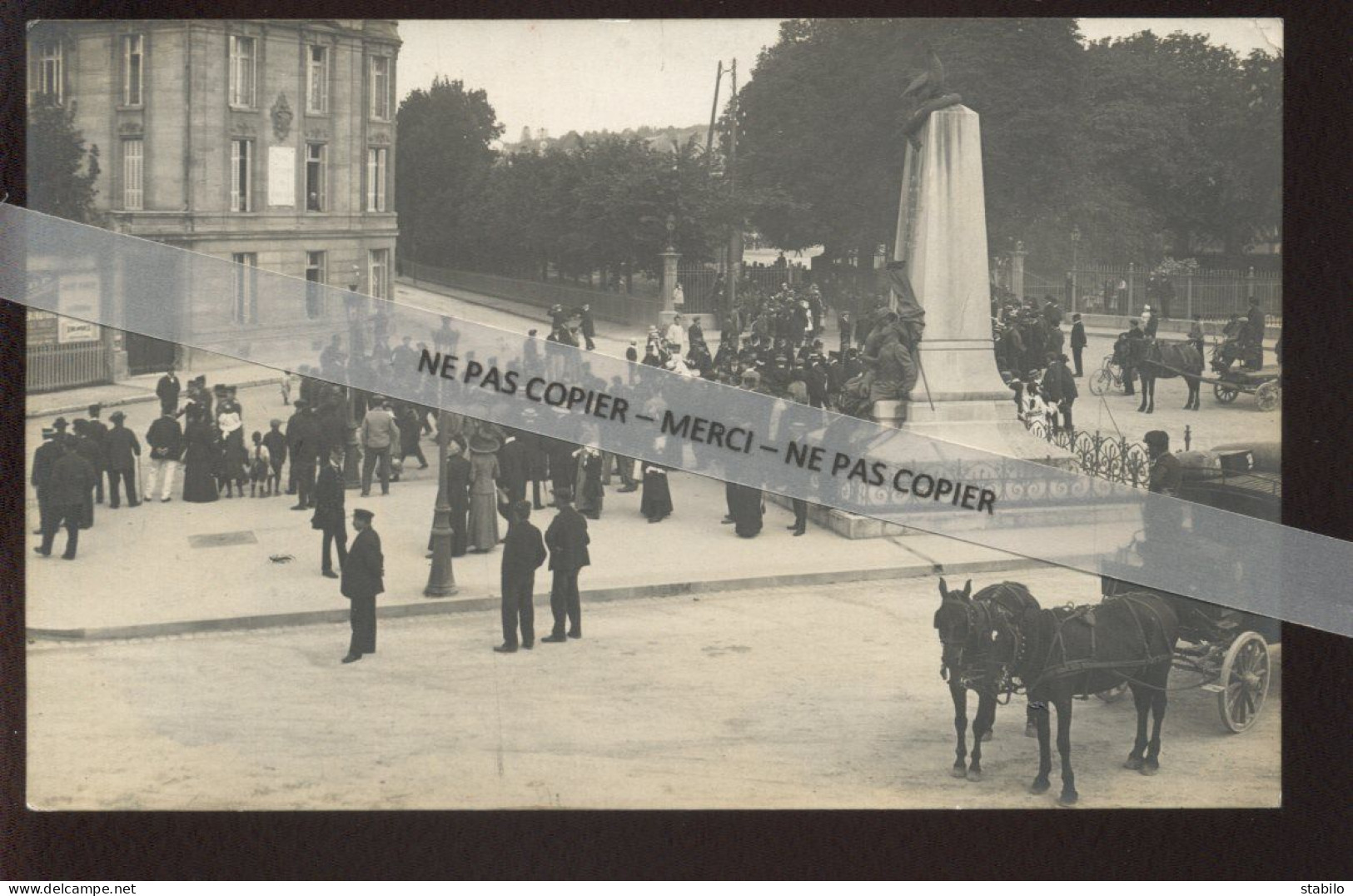 55 - BAR-LE-DUC - VISITE DE RAYMOND POINCARE PLACE DE LA GARE - CARTE PHOTO ORIGINALE - Bar Le Duc