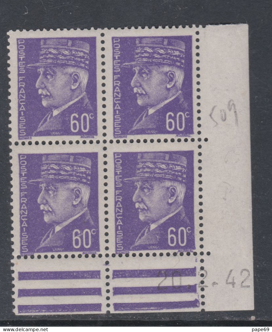 France N° 509 X : Type Maréchal  Pétain : 60 C. Violet En Bloc De 4 Coin Daté Du 20 . 2 . 42 ; Trace Charn., Sinon TB - 1940-1949