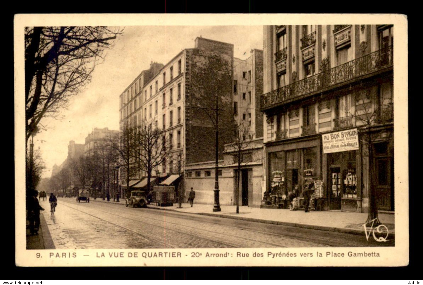 75 - PARIS 20EME - LA VUE DE QUARTIER - RUE DES PYRENEES VERS LA PLACE GAMBETTA - Paris (20)