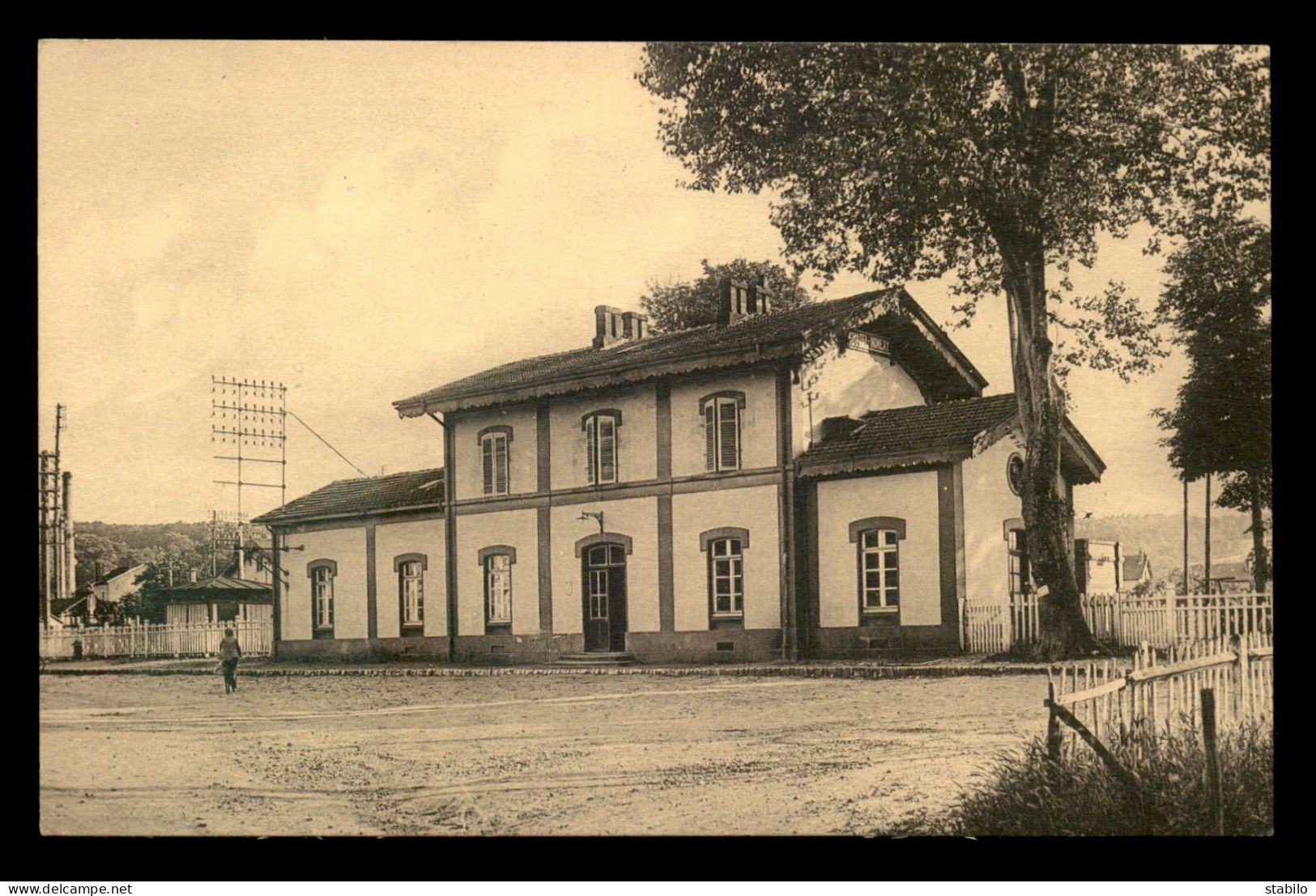 88 - CHATEL-NOMEXY - LA GARE DE CHEMIN DE FER - Chatel Sur Moselle