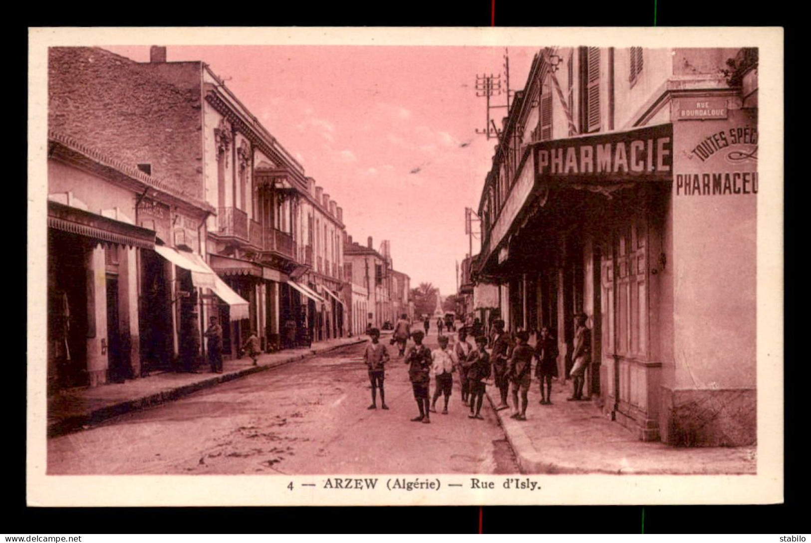 ALGERIE - ARZEW - RUE D'ISLY A L'ANGLE DE LA RUE BOURDALOUE - Andere & Zonder Classificatie