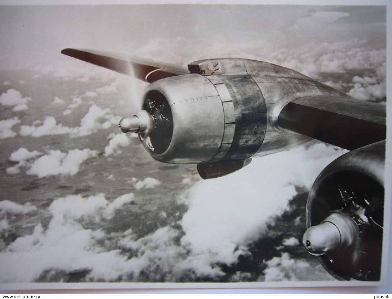 Avion / Airplane / SABENA / Douglas DC-6 / Above The Clouds / Airline Issue - 1946-....: Era Moderna