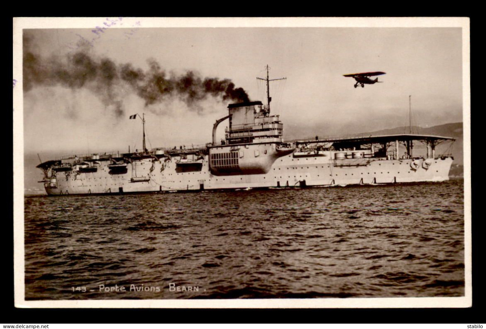 BATEAUX DE GUERRE - PORTE-AVIONS "BEARN" - Guerre