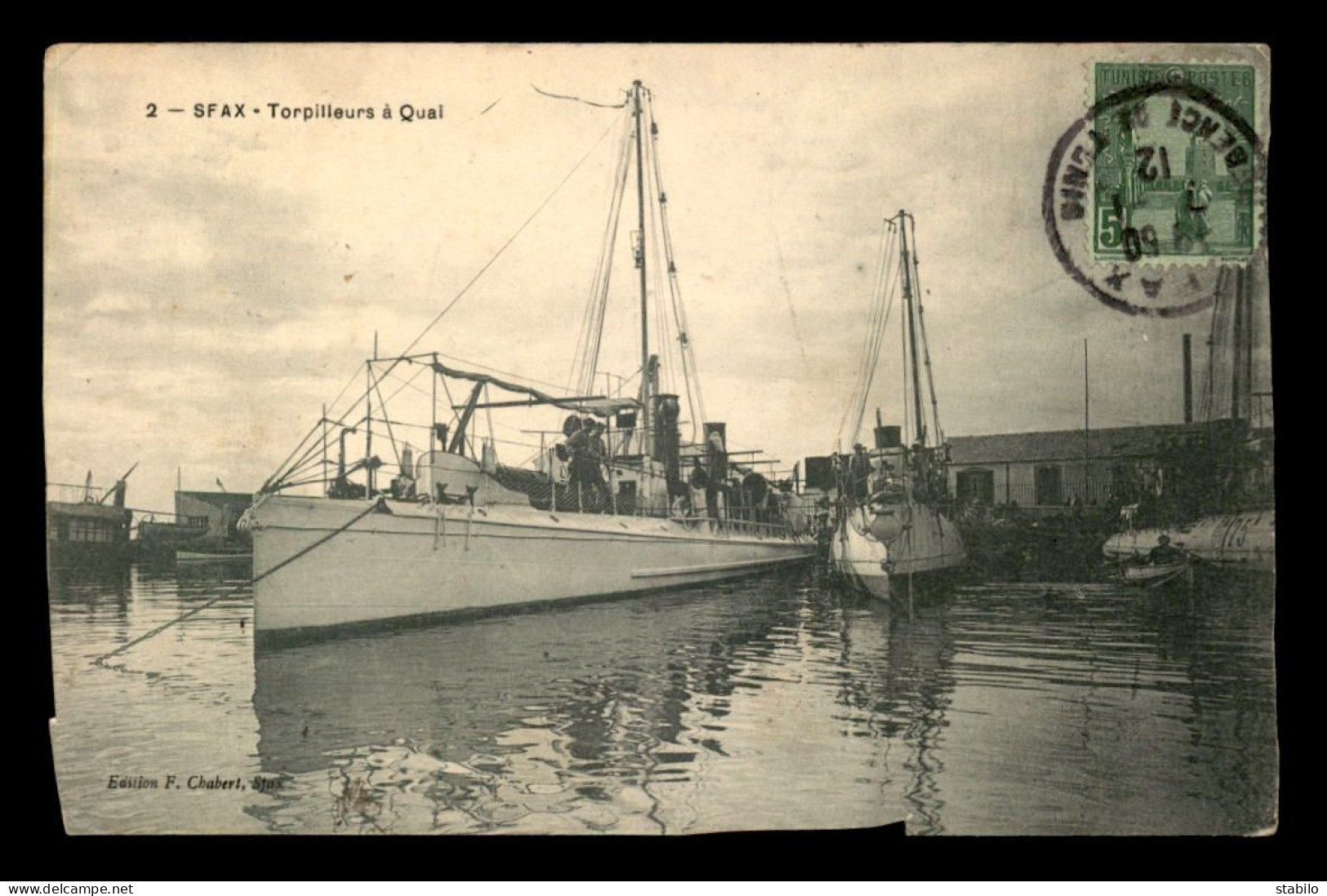 BATEAUX - GUERRE - SFAX - TORPILLEURS A QUAI - VOIR ETAT - Guerra