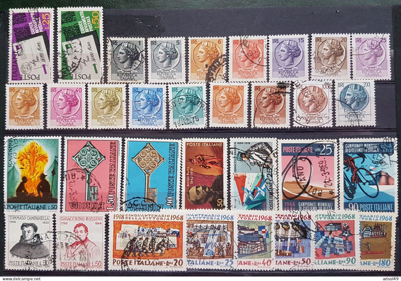 Italia 1968 - Lot De 39 Timbres Oblitérés - Serie Di 29 Francoboli Usati - 1961-70: Storia Postale