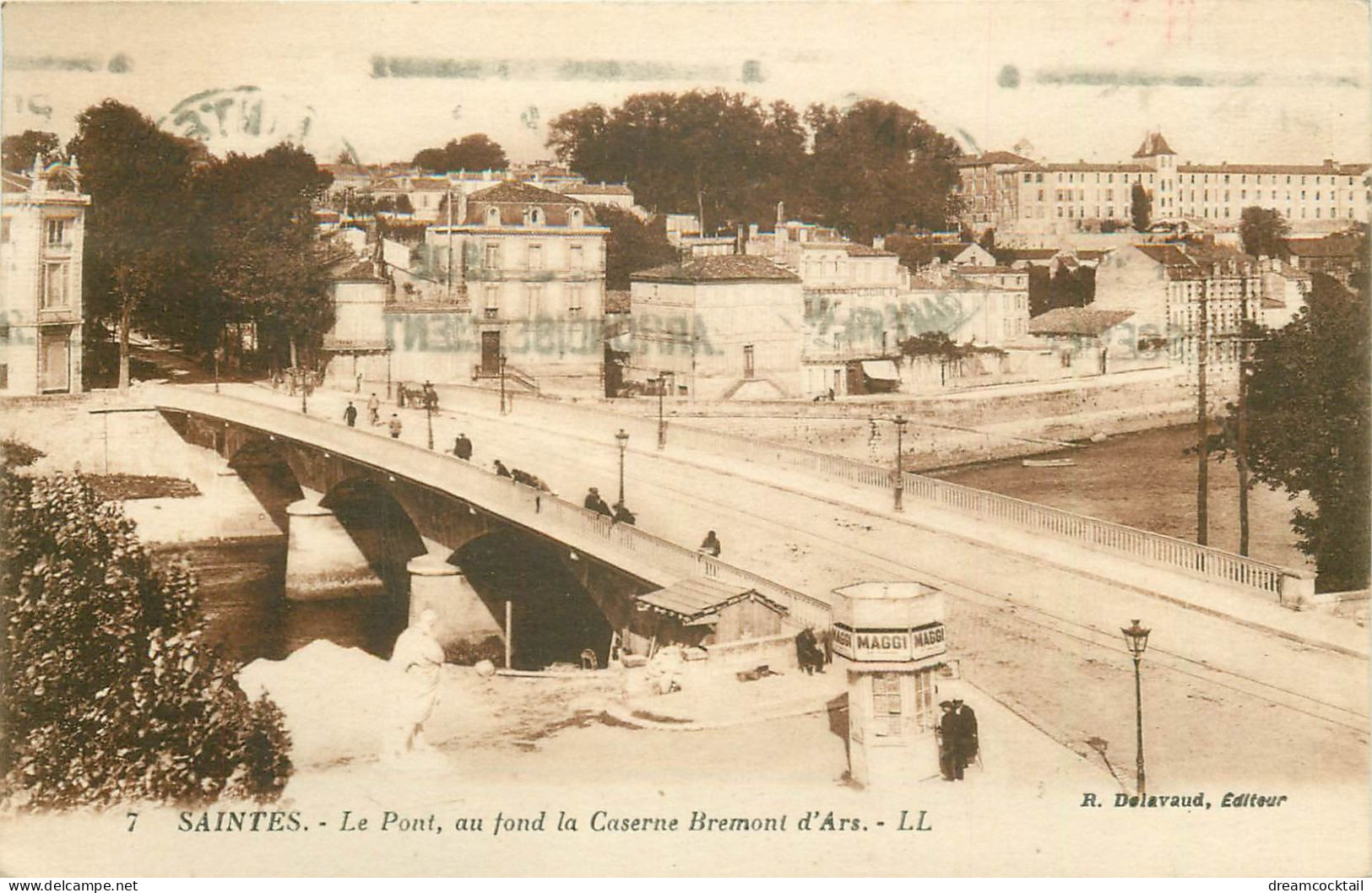 Top Promotion 4 cpa SAINTES. La Charente. Bibliothèque et Pont avec Caserne Bremont d'Ars