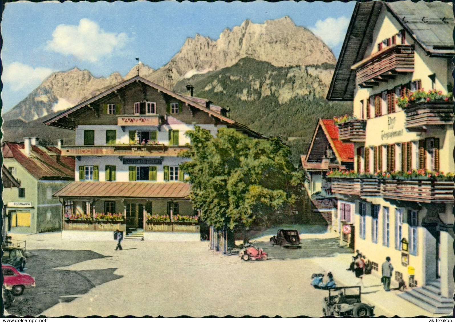 St. Johann In Tirol Ortsansicht Platz Mit Roller Autos Gasthöfen 1960 - Other & Unclassified